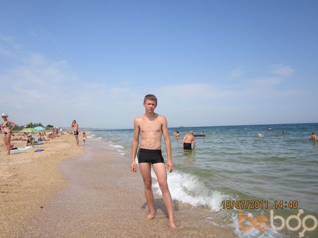  1037611  Maks, 34 ,    