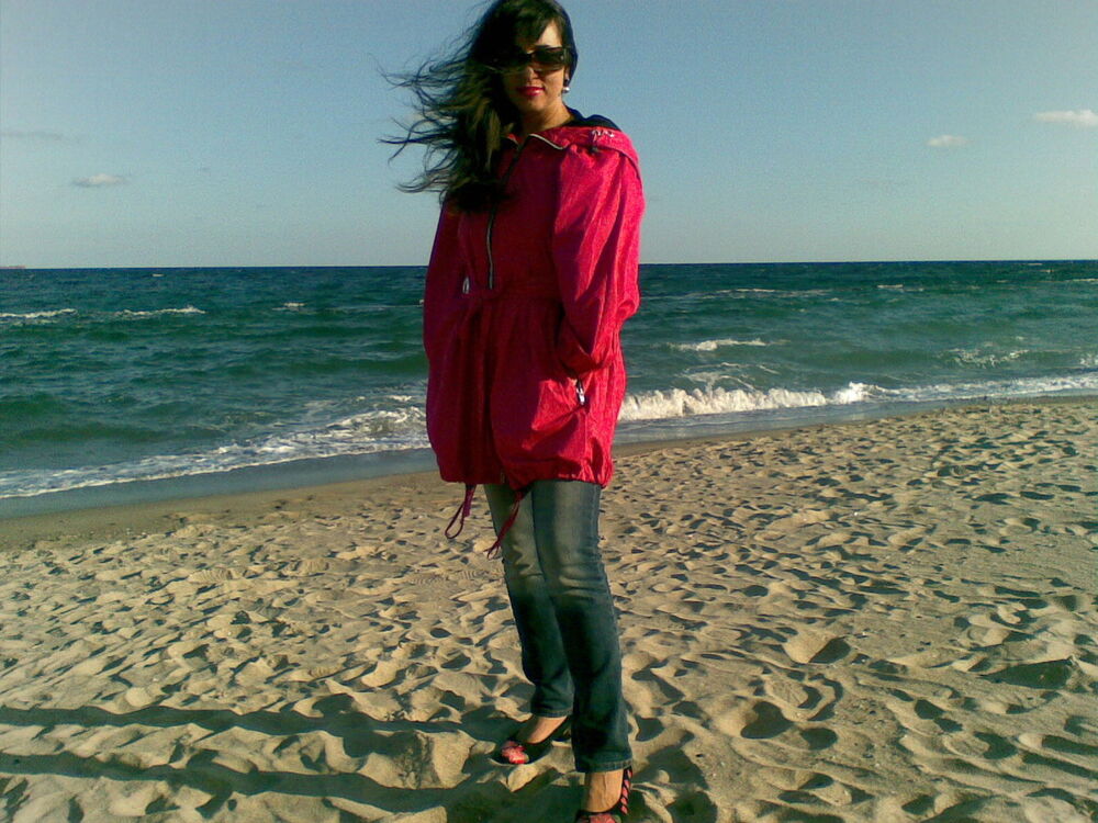  ,   Milana, 47 ,   ,   , c 