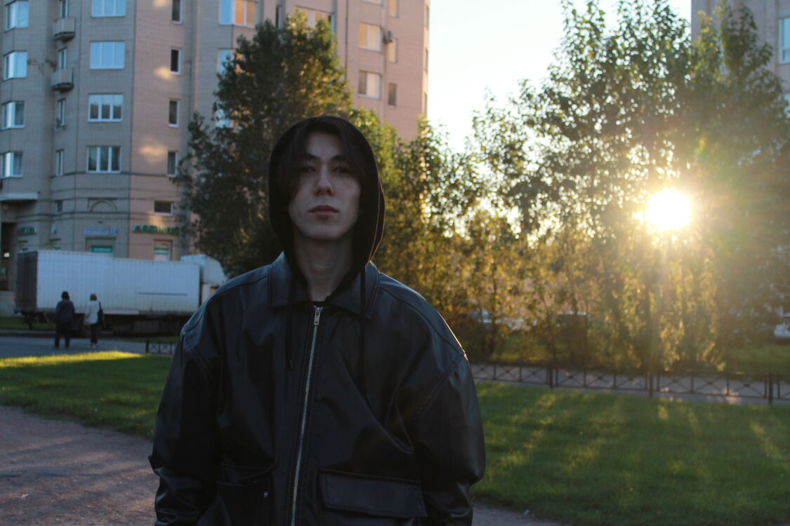  53862591  , 22 ,    -