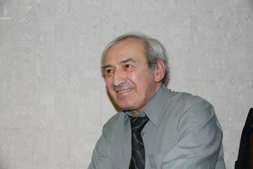  -,   , 72 ,   