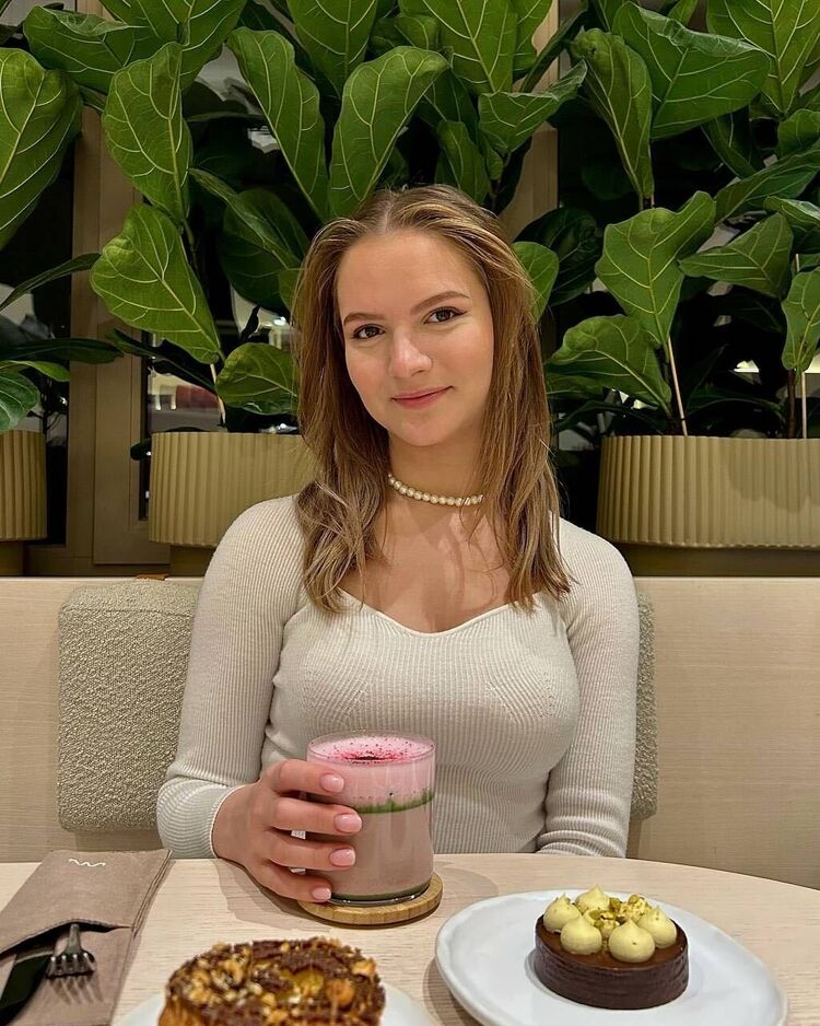  ,   , 22 ,   ,   