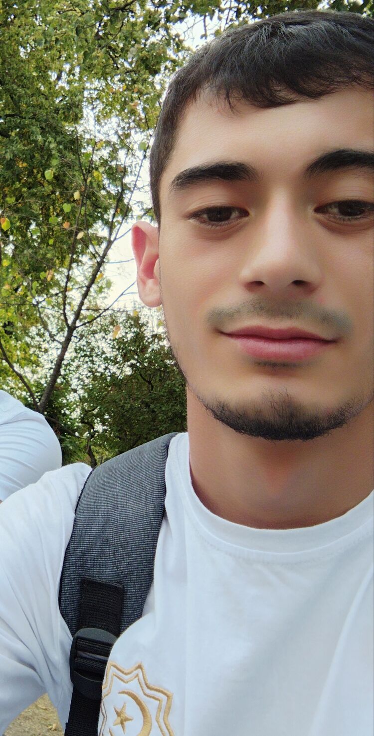  28986941  Bobo, 24 ,    