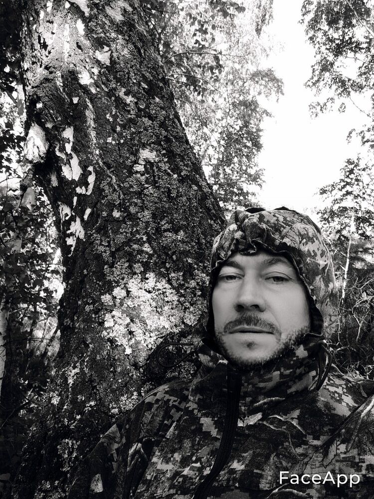  21600781  Oleg, 45 ,    