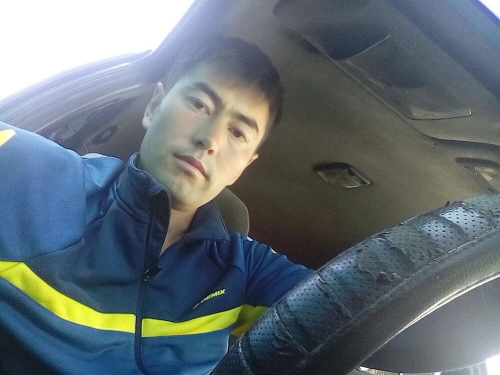 ���� 16734691 ������� Erzhan, 37 ���, ���� ���������� � ����-������������