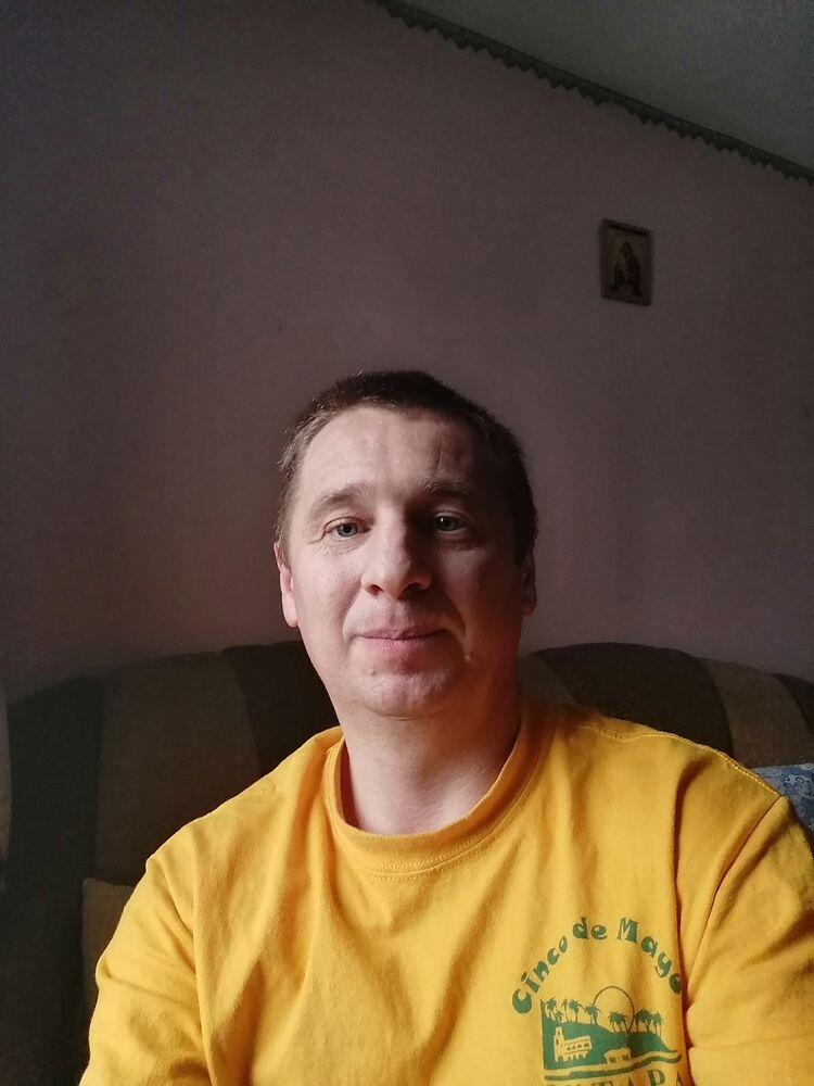  42255401  Sergey, 40 ,    