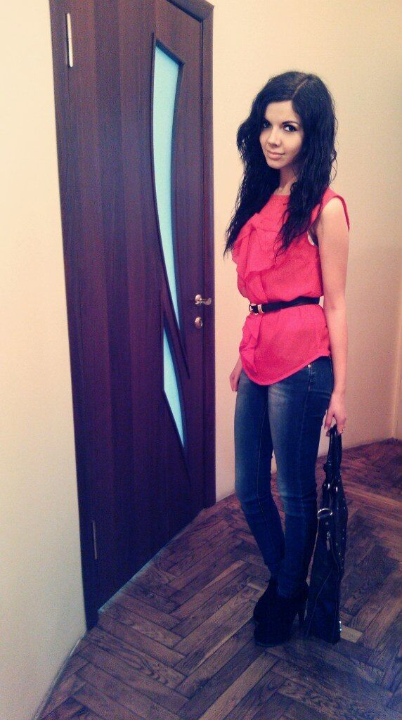  54567081  , 30 ,    -