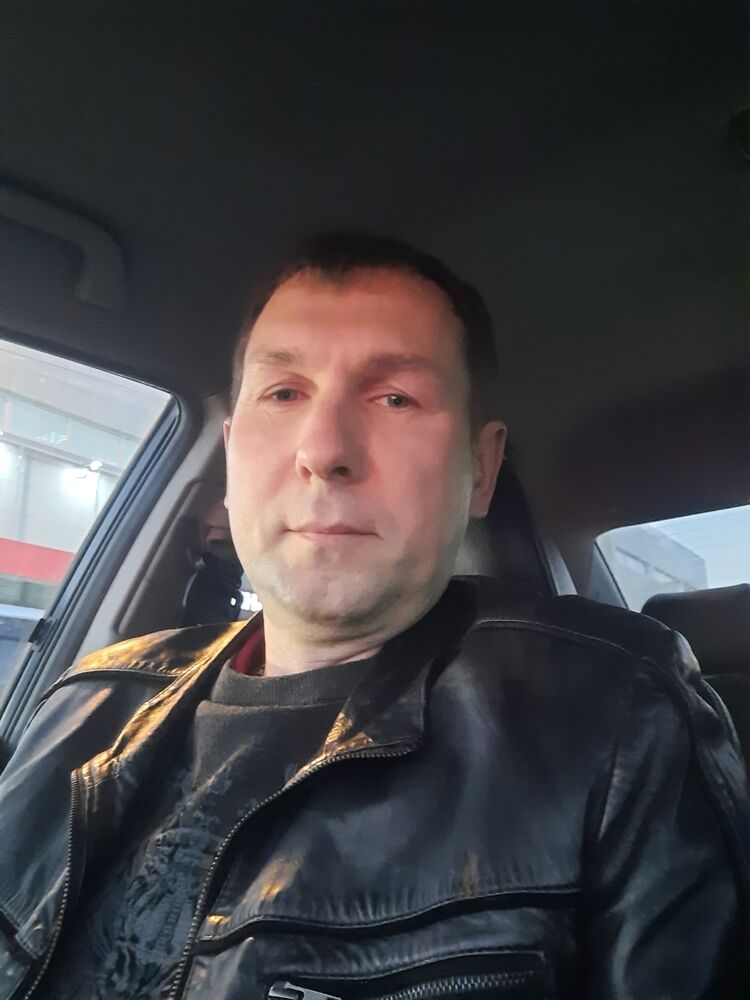  35969271  Aleks, 47 ,    