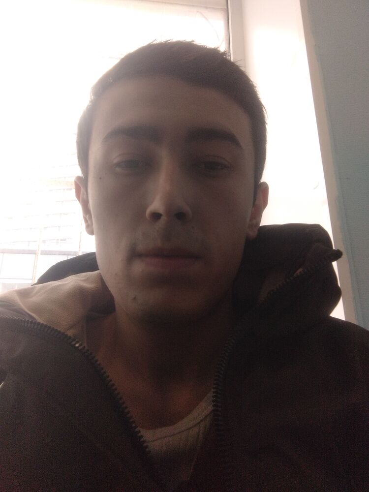  46454641  , 21 ,    