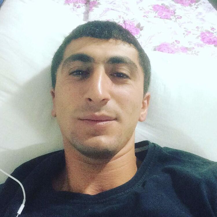  Warszawa,   Nurlan, 34 ,  