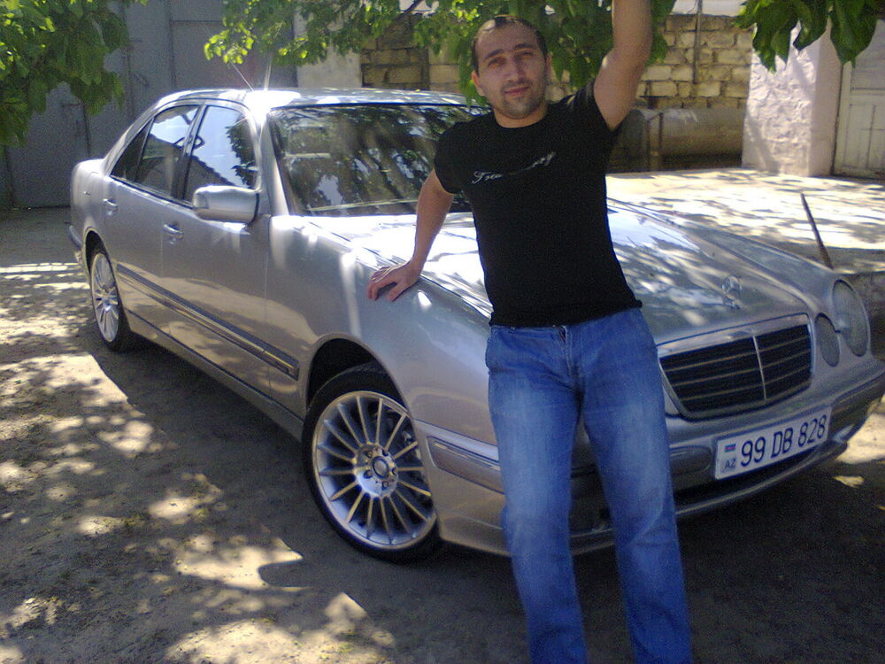  4539681  Sahin, 40 ,    