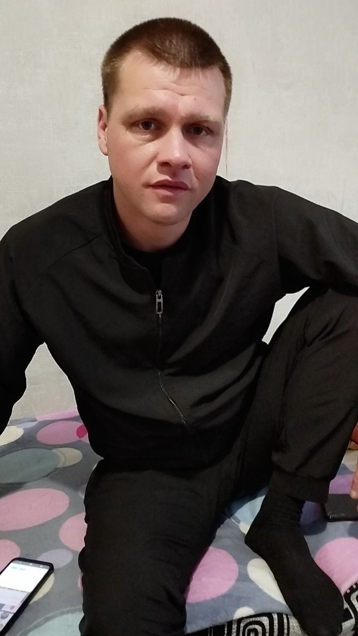  34672931  , 39 ,    