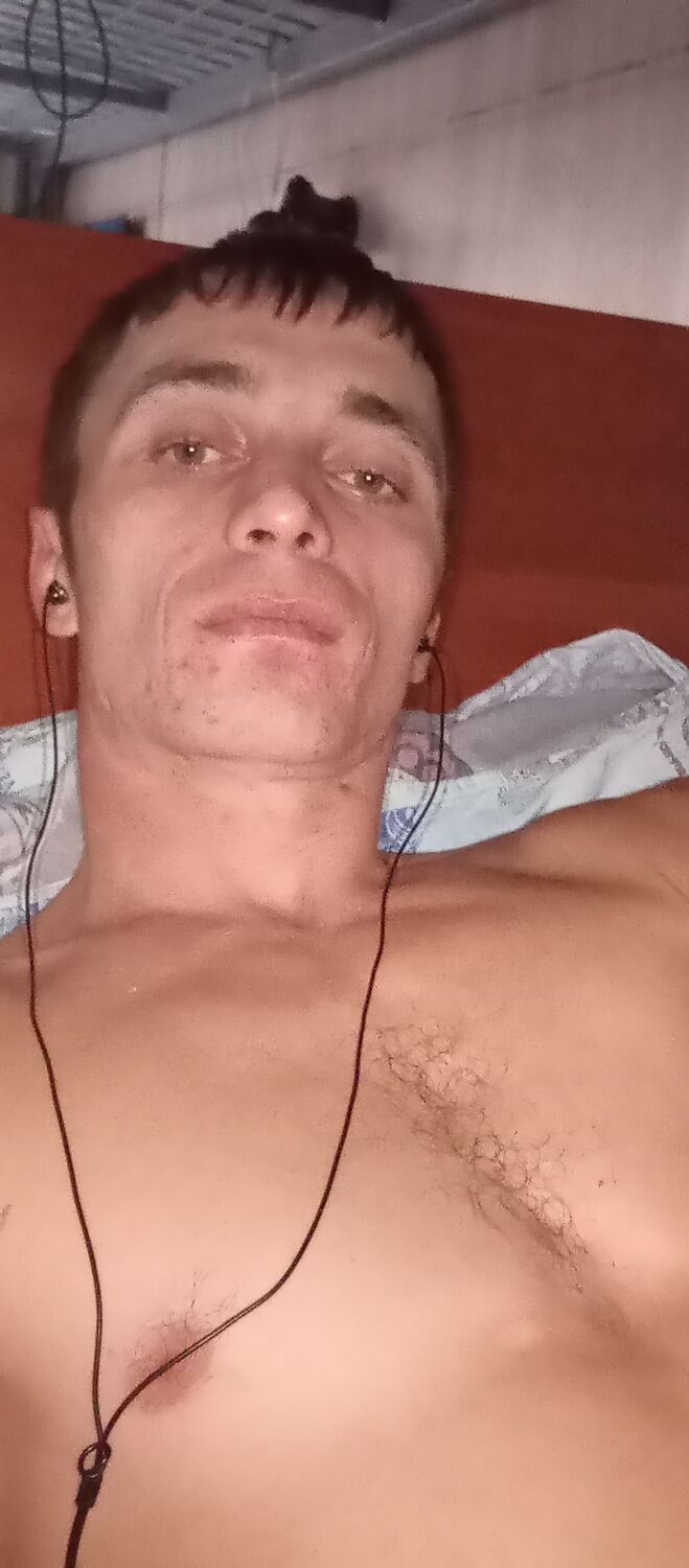  47032751  , 32 ,    