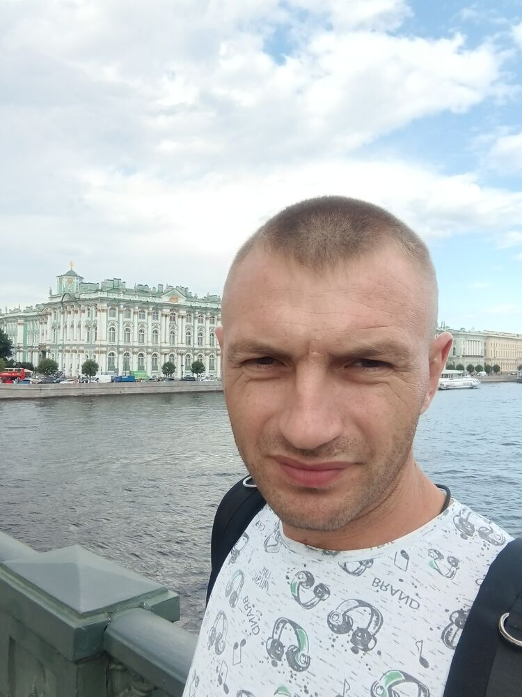  54470881  Denis, 37 ,    