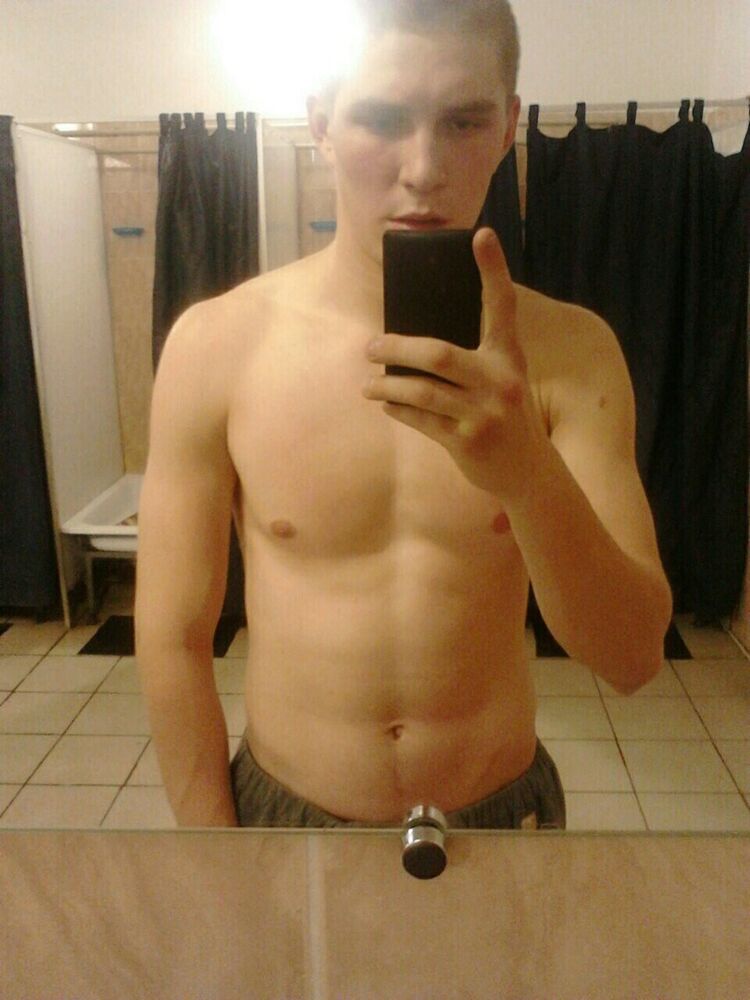  9329391  BAD BOY, 33 ,    