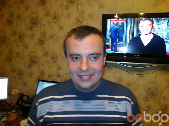  1200091  Andrei, 42 ,    