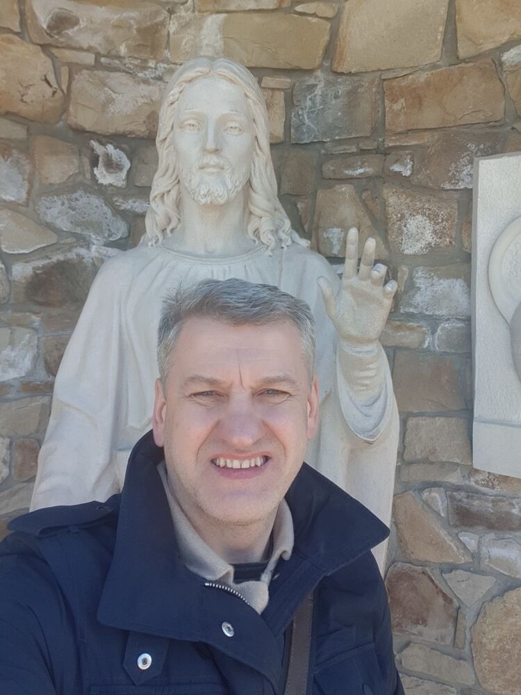  ,   Yaros, 54 ,     , c 