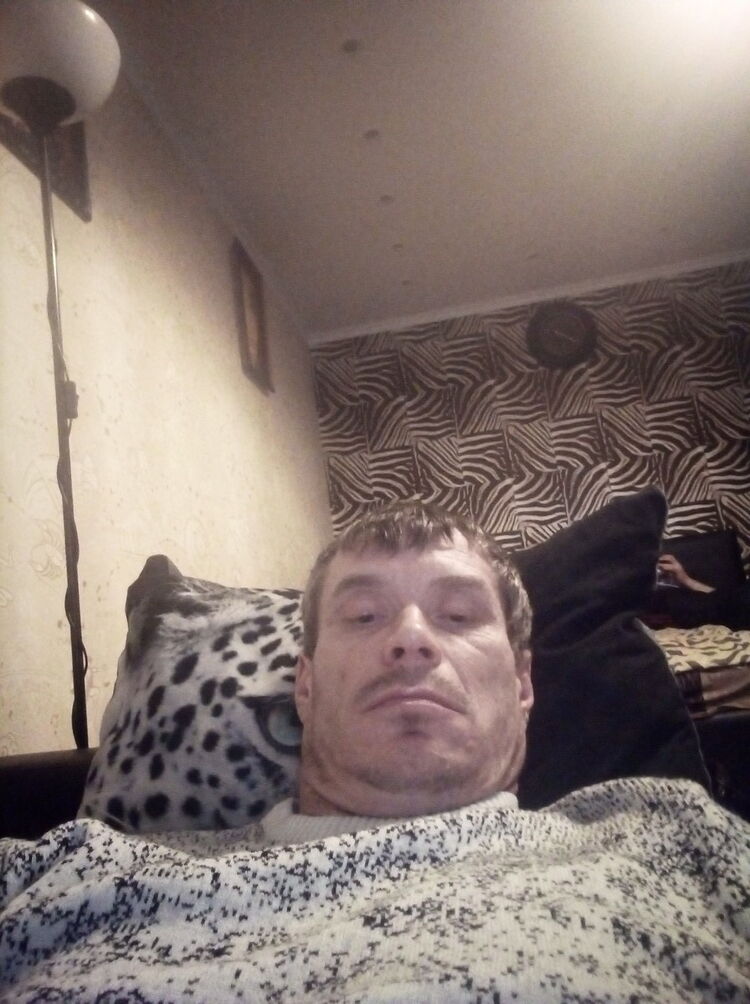  19289891  , 44 ,    