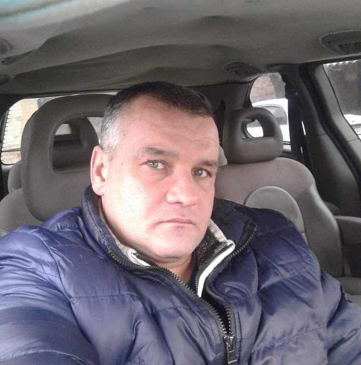  24828011  , 49 ,    