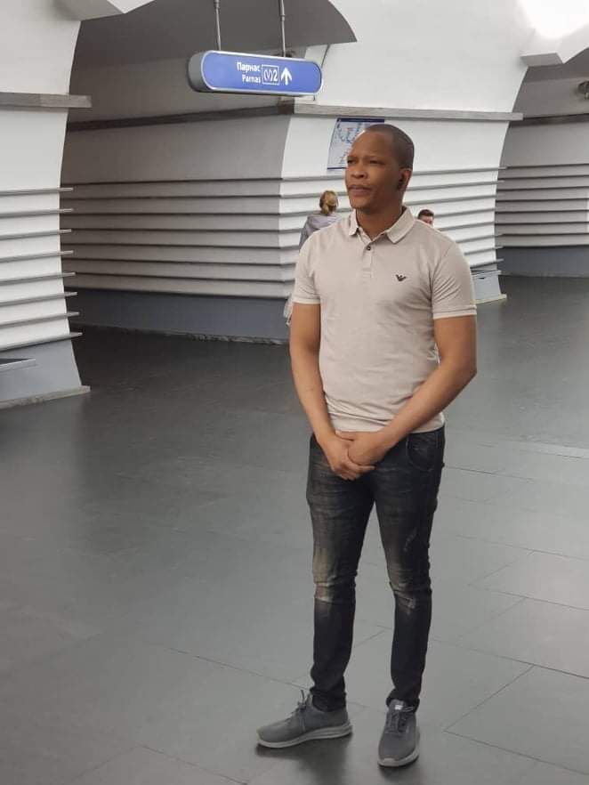  31688211  Fode Lass, 33 ,    -