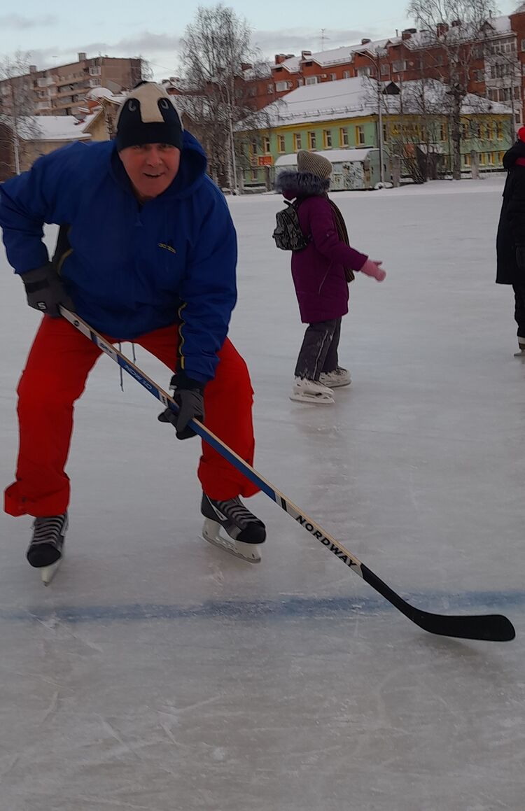  ,   Vyacheslav, 49 ,   ,   , c 