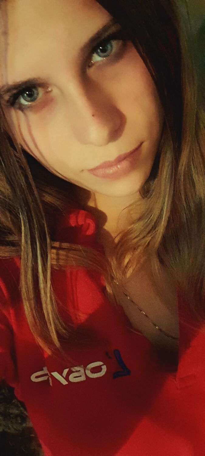  ,   Irina, 23 ,   ,   , c , 