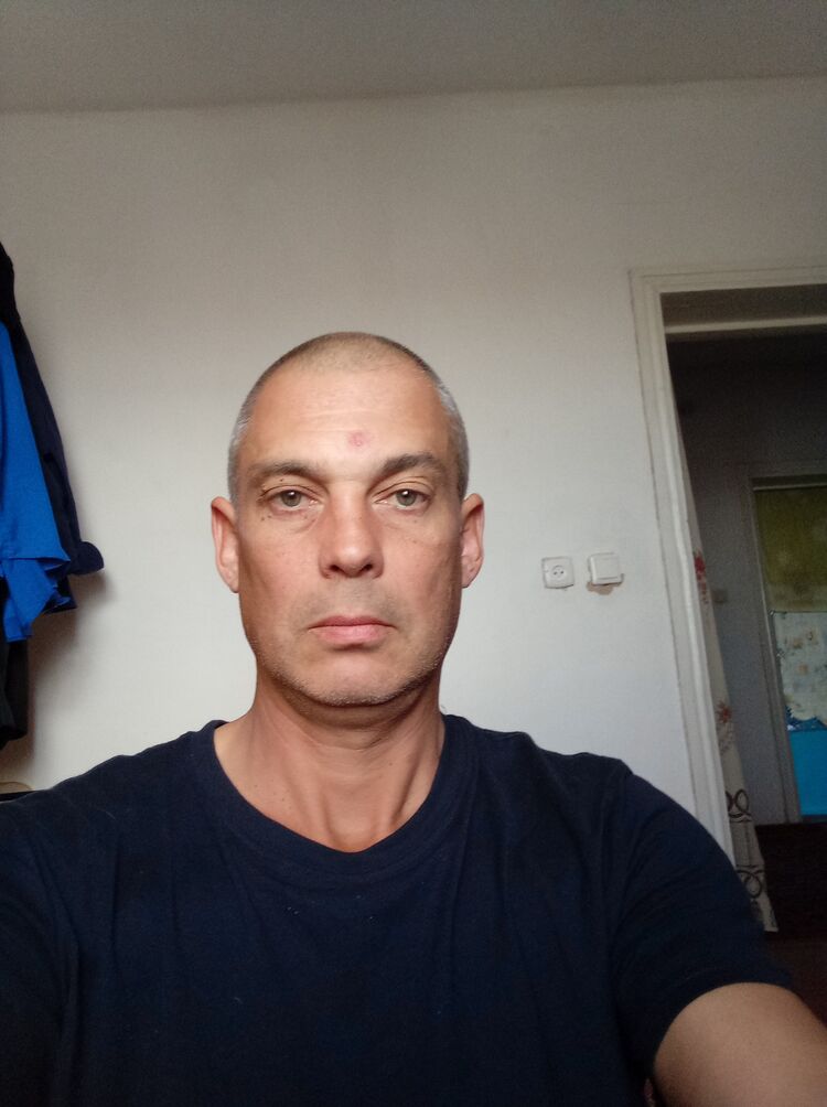  38072591  , 46 ,    