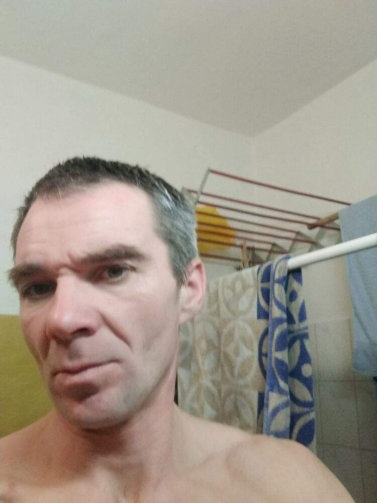  ,   Robert, 48 ,   ,   , c 