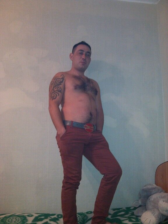 6132321  Nelu, 36 ,    