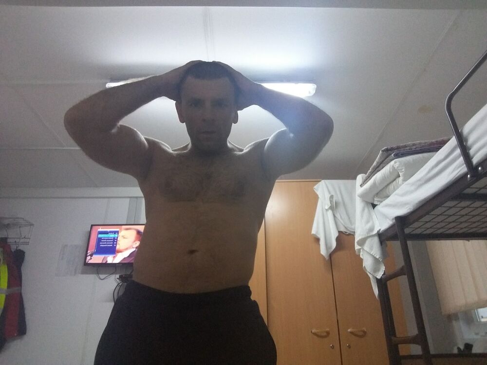  11401591  , 48 ,    