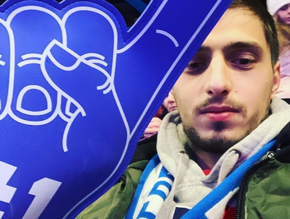  ,   Erik, 28 ,   ,   