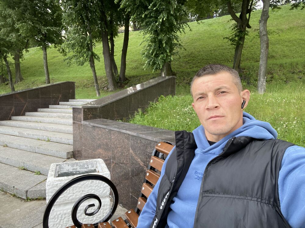  ,   , 37 ,   c , 