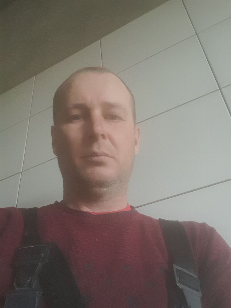  50742121  Denis, 38 ,    