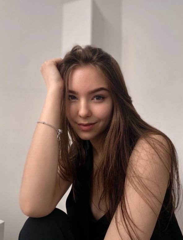  51839791  , 22 ,    -