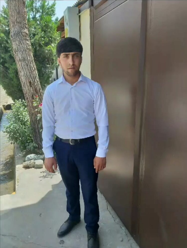  37743101  , 25 ,    -