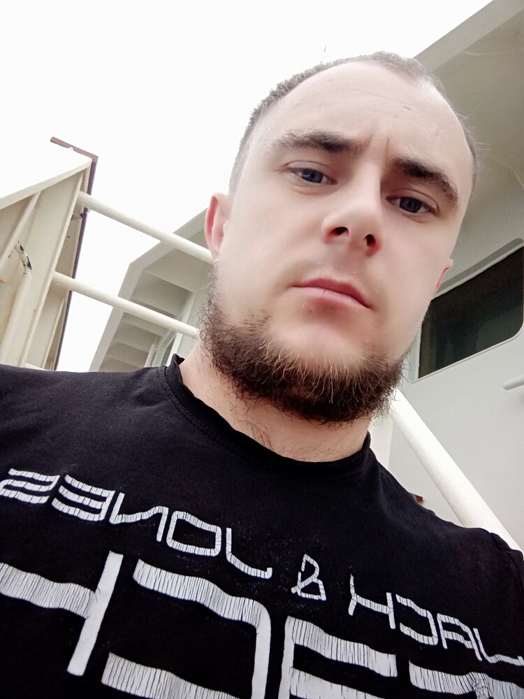  43796621  , 27 ,     