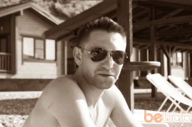  ,   Sysanoo, 42 ,  