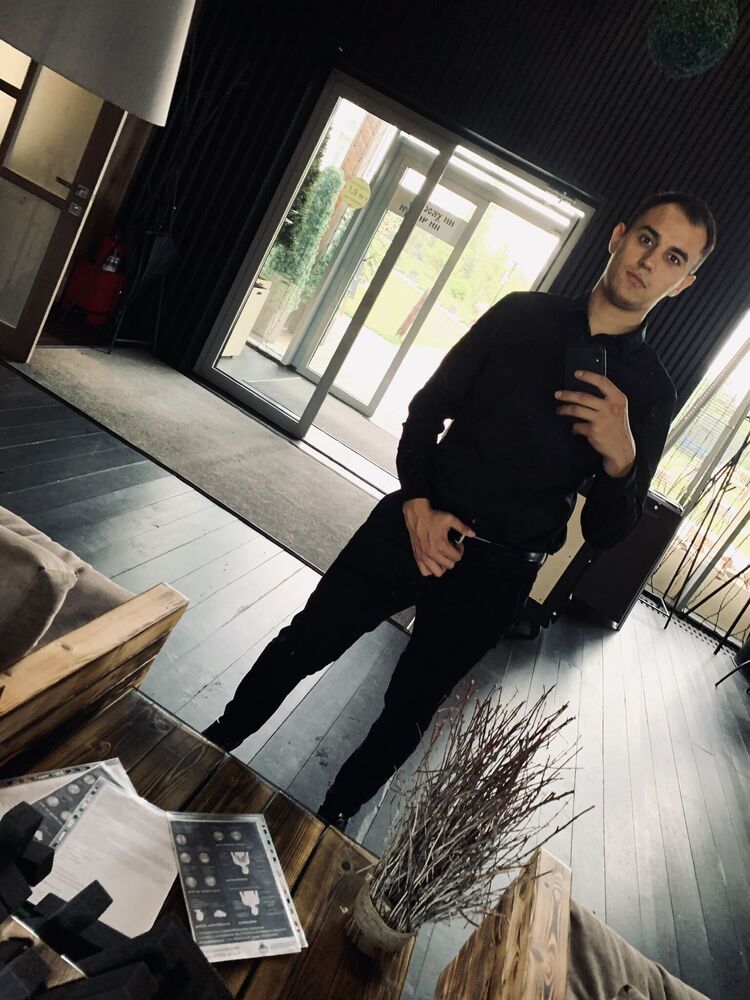  ,   , 28 ,   ,   