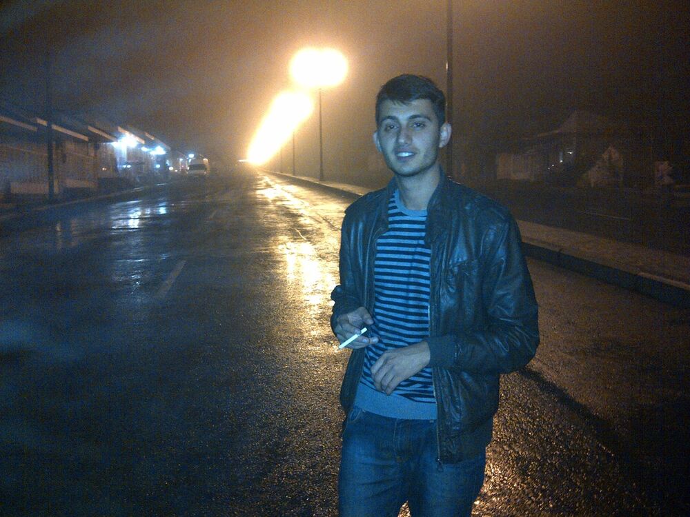  ,   Emil, 36 ,   ,   , c 