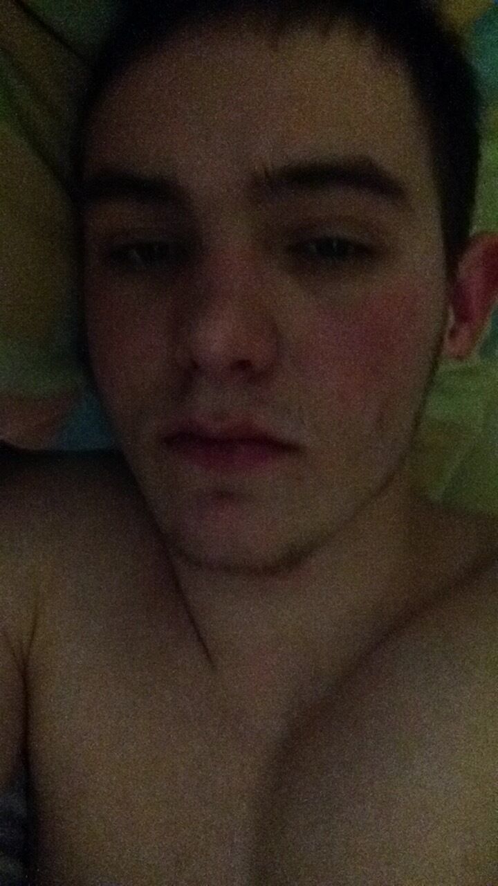  25452081  Nikita, 24 ,    