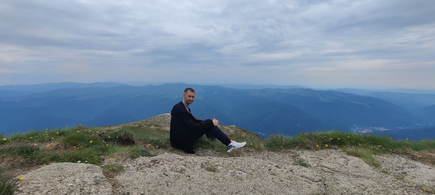  ,   Eugen, 43 ,   ,   