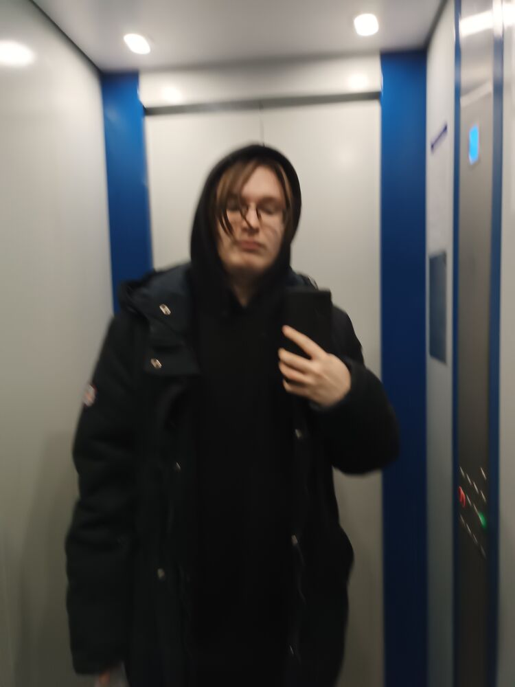  48270851  Nikita, 21 ,    