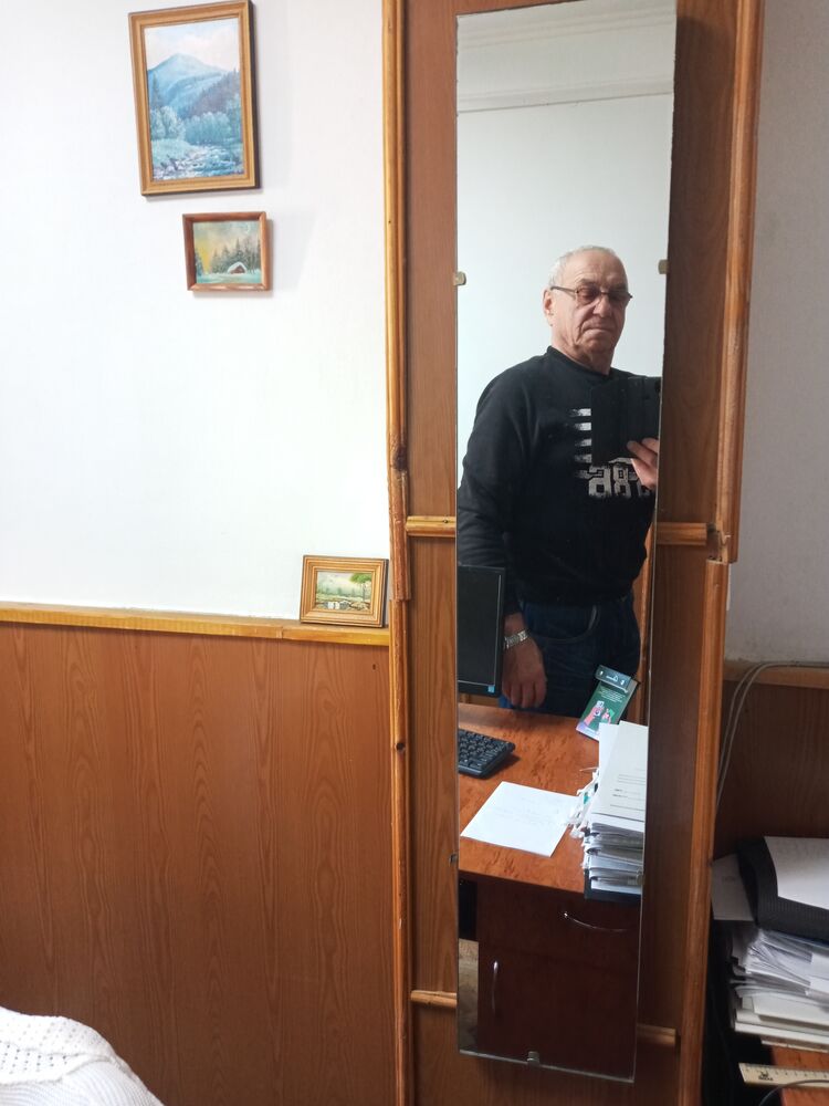  54096631  , 57 ,    -