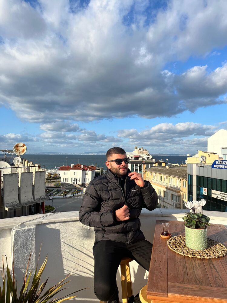  Kusadasi,   Ugur, 23 ,   ,   