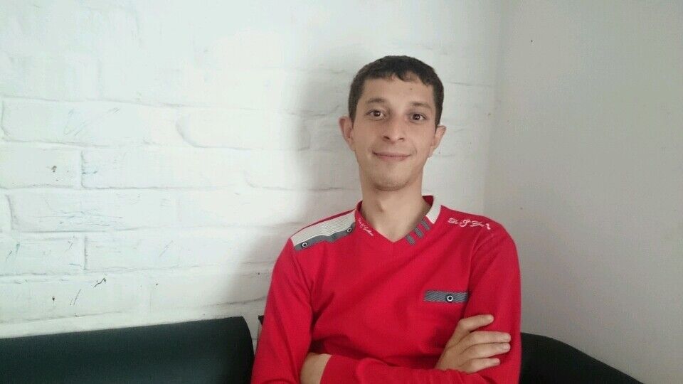  6489781  EKREM, 35 ,    
