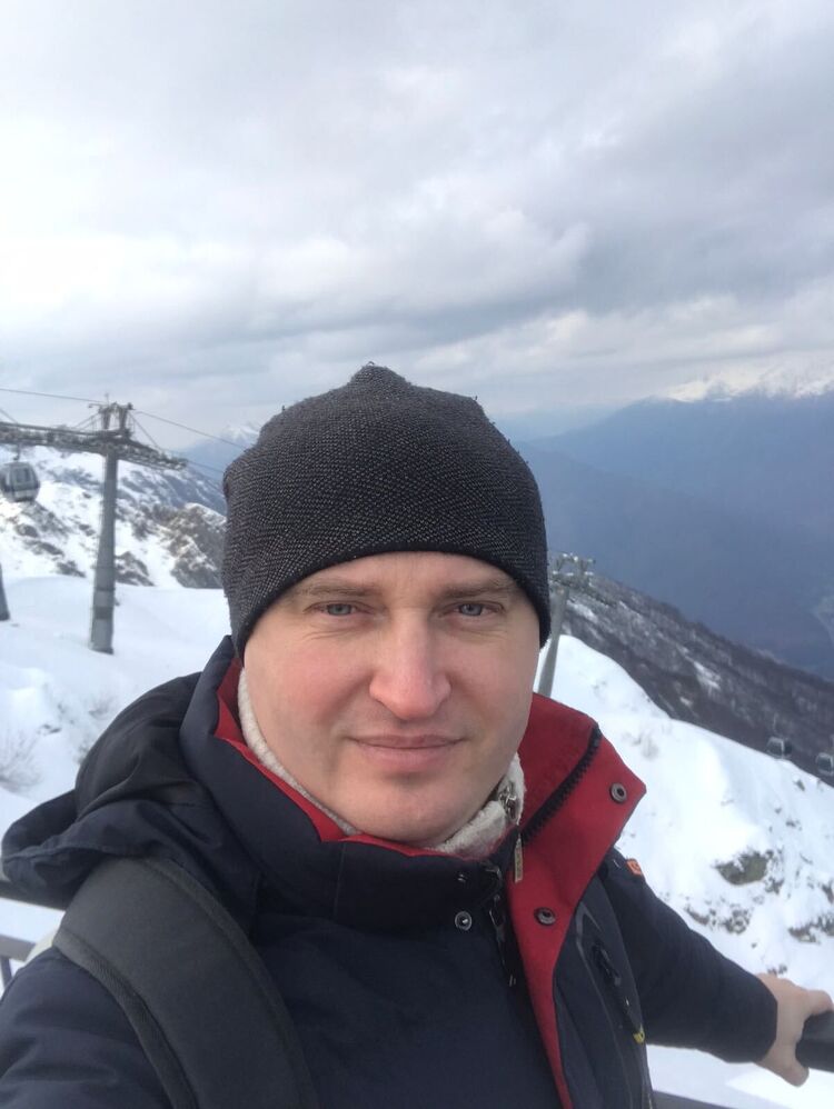  31995401  Stanislav, 39 ,    --