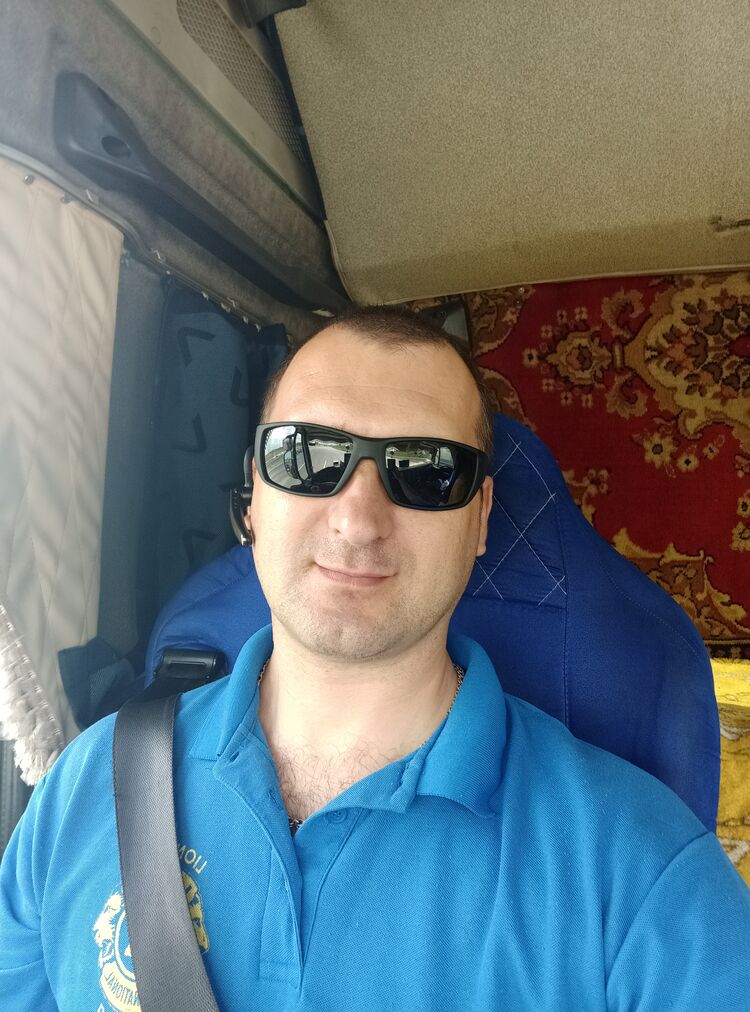  43634151  , 40 ,    