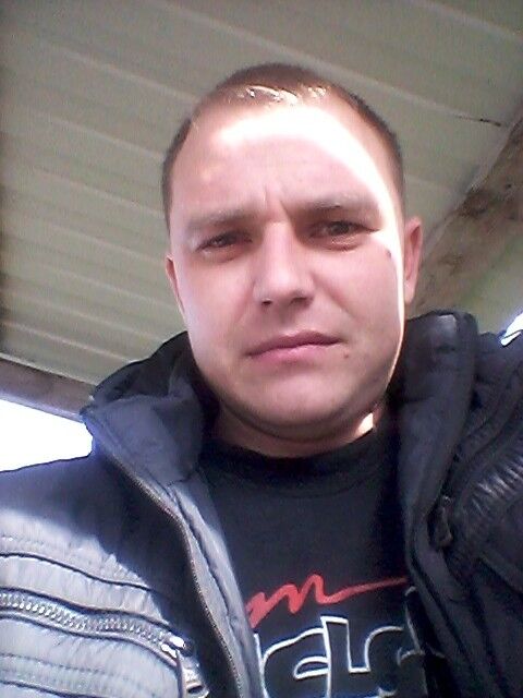  14434021  Miil, 37 ,    