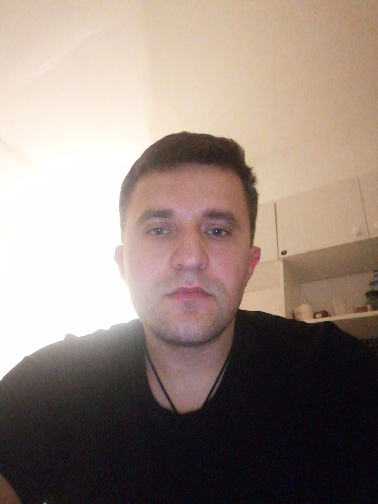  26048701  , 36 ,    