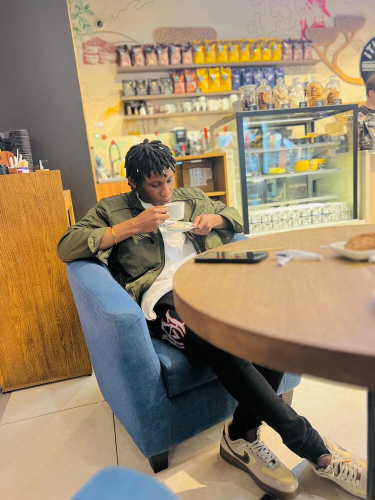 ���� 34462081 ����� Christian, 25 ���, ���� ���������� � ������