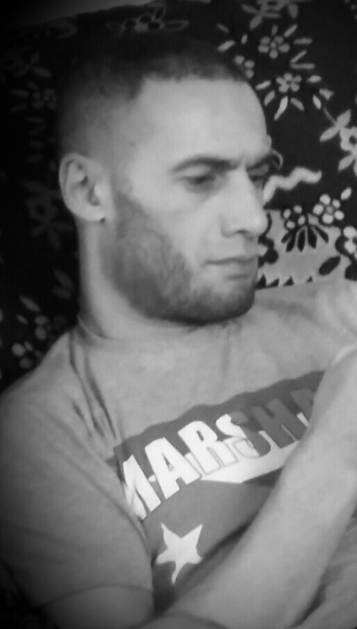  8841621  Rasim, 45 ,    
